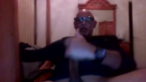 Snapshot of rionel chatting on January 3, 6:55 am RioNel online show from January 3, 6:55 am