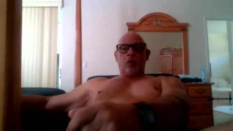 Snapshot of rionel chatting on February 27, 4:53 pm RioNel online show from February 27, 4:53 pm