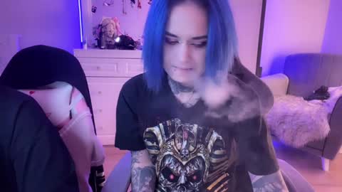   DianaBrite            fansl y online show from December 16, 6:16 pm