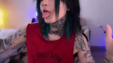 Snapshot of ripper_66 chatting on June 25, 1:15 pm DianaBrite fansl y online show from June 25, 1:15 pm