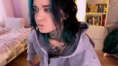 Snapshot of ripper_66 chatting on July 6, 1:08 pm DianaBrite fansl y online show from July 6, 1:08 pm