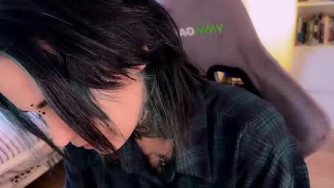 Snapshot of ripper_66 chatting on July 28, 1:21 pm DianaBrite fansl y online show from July 28, 1:21 pm