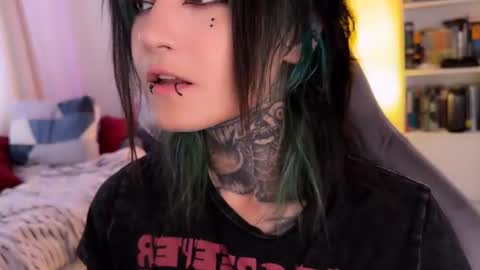Snapshot of ripper_66 chatting on August 7, 1:57 pm DianaBrite fansl y online show from August 7, 1:57 pm