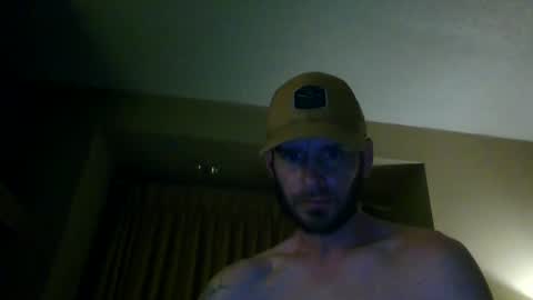 Snapshot of ripperusa33 chatting on October 27, 10:25 pm ripperusa33 online show from October 27, 10:25 pm