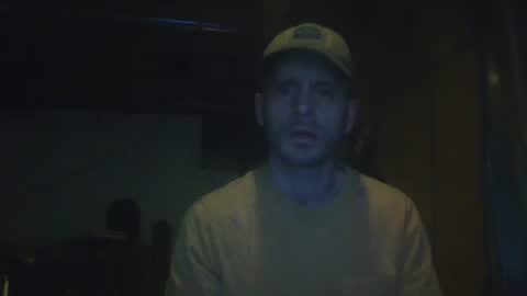 Snapshot of ripperusa33 chatting on May 5, 9:01 pm ripperusa33 online show from May 5, 9:01 pm