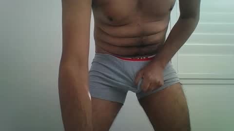 rishavb1991 online show from May 5, 11:24 pm