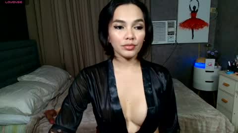 Miss Cassie online show from April 1, 2:23 am
