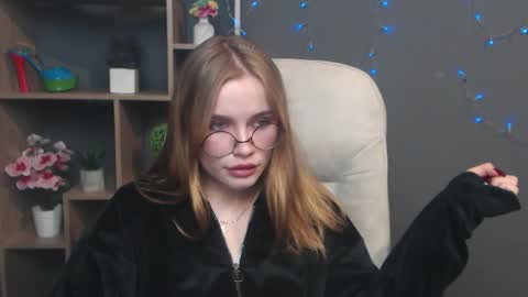 ritakiskis online show from November 4, 8:30 pm