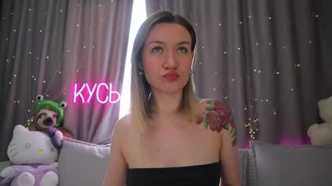 Rita online show from May 24, 3:33 am