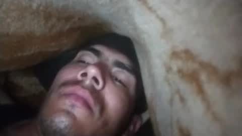 Snapshot of rkzghhaocrzz chatting on March 20, 8:52 am Maherz43 online show from March 20, 8:52 am