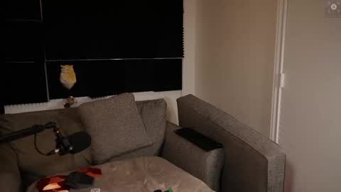 Ryan aka KeylimeRy online show from October 27, 2:59 am