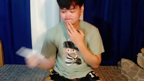 Snapshot of rnl_cum chatting on November 16, 11:05 am RICH MY GOAL online show from November 16, 11:05 am