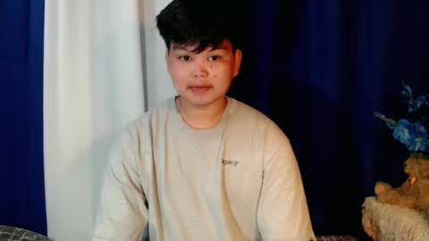 Snapshot of rnl_cum chatting on November 18, 1:22 am RICH MY GOAL online show from November 18, 1:22 am