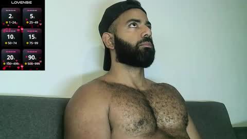 SebasRoa online show from February 18, 4:25 pm