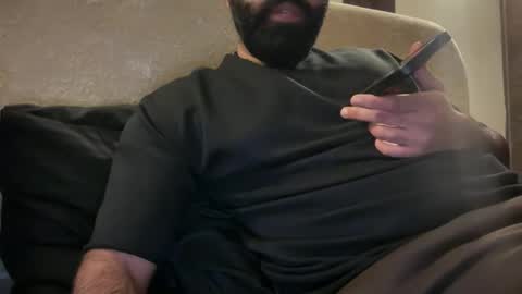 Snapshot of roamexotic00 chatting on January 18, 9:29 pm roamexotic00 online show from January 18, 9:29 pm