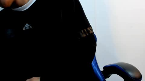 Roan Birkin online show from November 27, 7:16 pm