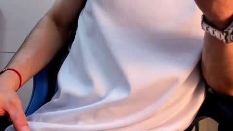 Snapshot of roan_birkin chatting on July 15, 7:30 pm Roan Birkin online show from July 15, 7:30 pm