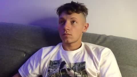 Snapshot of roastingcorn chatting on January 20, 8:52 am RoastingCorn online show from January 20, 8:52 am