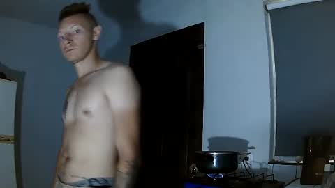 Snapshot of roastingcorn chatting on September 20, 9:38 pm RoastingCorn online show from September 20, 9:38 pm