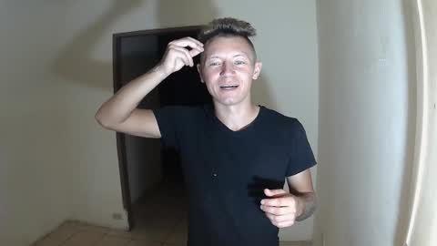 Snapshot of roastingcorn chatting on October 12, 9:41 am RoastingCorn online show from October 12, 9:41 am