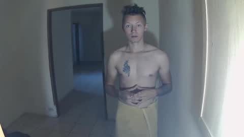 Snapshot of roastingcorn chatting on October 15, 11:49 pm RoastingCorn online show from October 15, 11:49 pm