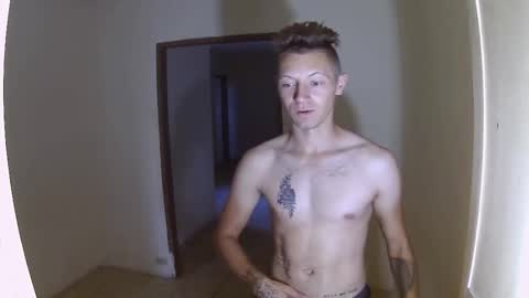 Snapshot of roastingcorn chatting on October 18, 12:24 am RoastingCorn online show from October 18, 12:24 am