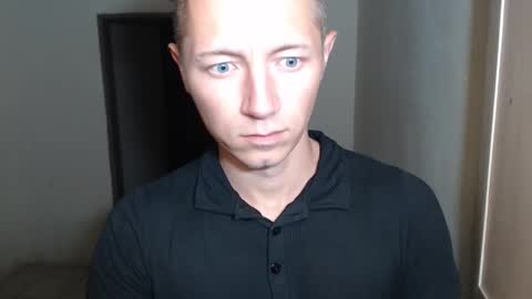 Snapshot of roastingcorn chatting on November 16, 11:38 am RoastingCorn online show from November 16, 11:38 am