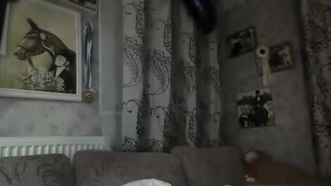 rob18997 online show from November 6, 3:46 pm