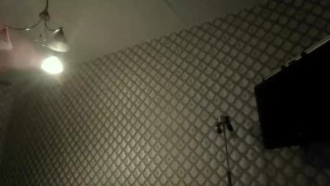 rob18997 online show from December 21, 3:13 am