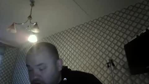 rob18997 online show from December 22, 7:27 am