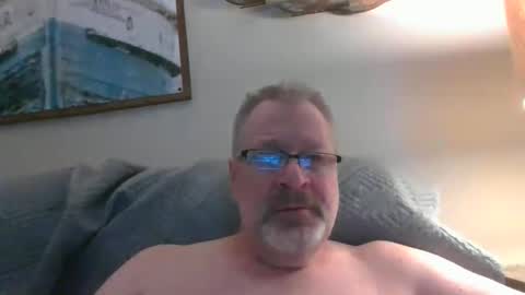 Snapshot of rob872217 chatting on February 6, 10:04 am rob872217 online show from February 6, 10:04 am