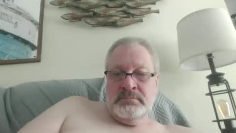 Snapshot of rob872217 chatting on March 18, 6:55 pm rob872217 online show from March 18, 6:55 pm