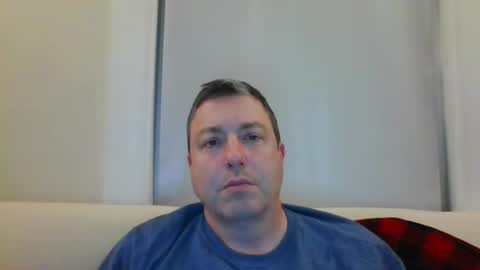 rob_bower_guy online show from December 21, 2:52 am