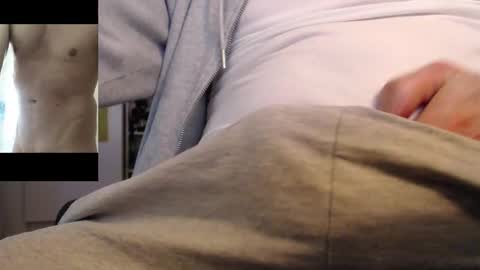 Snapshot of robby66_56 chatting on October 3, 6:49 pm robby66_56 online show from October 3, 6:49 pm