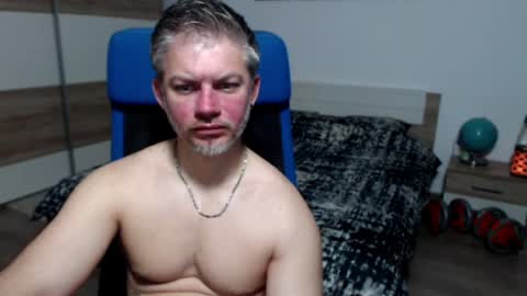 robbyshawz online show from May 1, 5:01 am