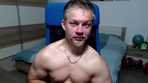 Snapshot of robbyshawz chatting on June 16, 4:26 am robbyshawz online show from June 16, 4:26 am
