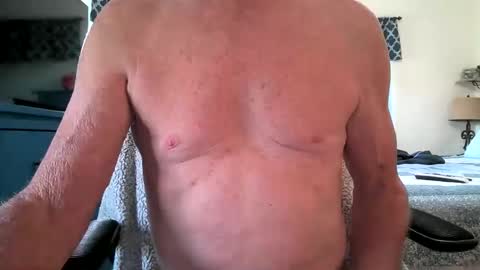 robert online show from October 8, 9:34 pm