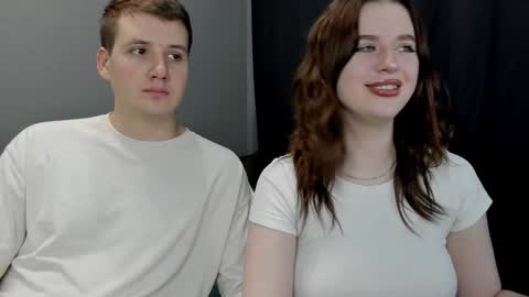 Lisa and Robert  i am online all days 900 am GMT3   online show from January 27, 9:13 am