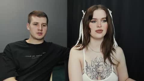 Lisa and Robert  i am online all days 900 am GMT3   online show from February 15, 5:28 pm