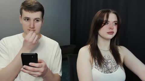 Lisa and Robert  i am online all days 900 am GMT3   online show from February 17, 10:47 pm