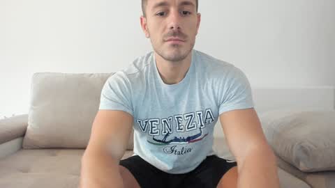 roberto4ever online show from January 17, 7:30 am