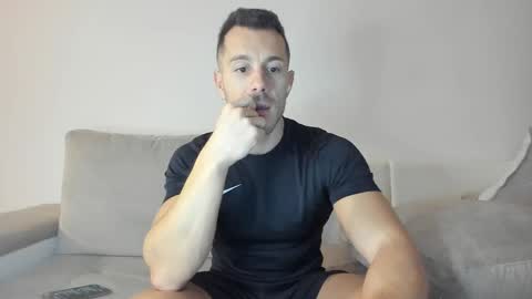 roberto4ever online show from February 18, 5:31 am