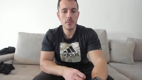 roberto4ever online show from February 25, 12:45 pm