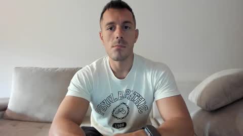 roberto4ever online show from October 1, 5:02 am