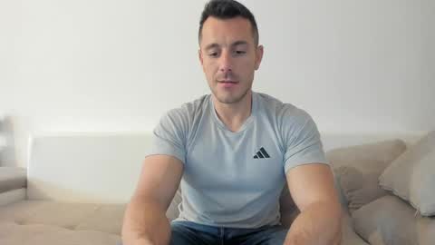 roberto4ever online show from April 30, 12:11 pm