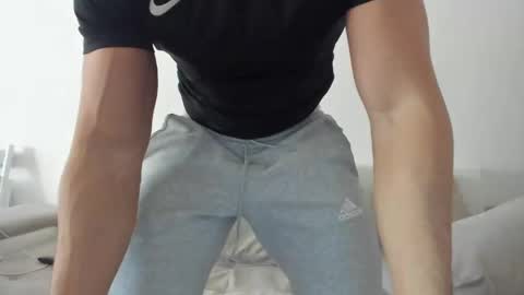roberto4ever online show from May 4, 11:06 am
