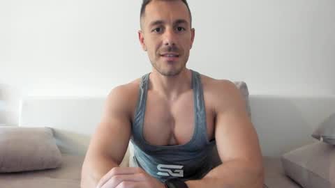 roberto4ever online show from May 19, 9:48 am