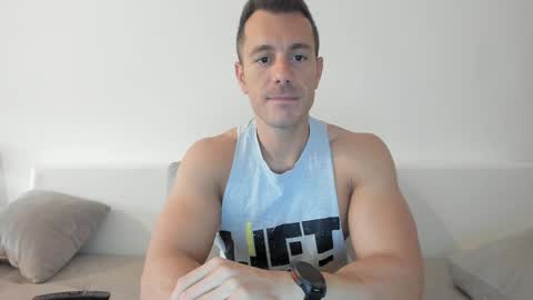 roberto4ever online show from May 28, 4:21 am