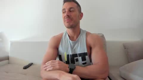 roberto4ever online show from June 10, 5:07 am