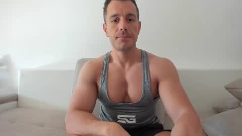 roberto4ever online show from June 14, 5:20 am